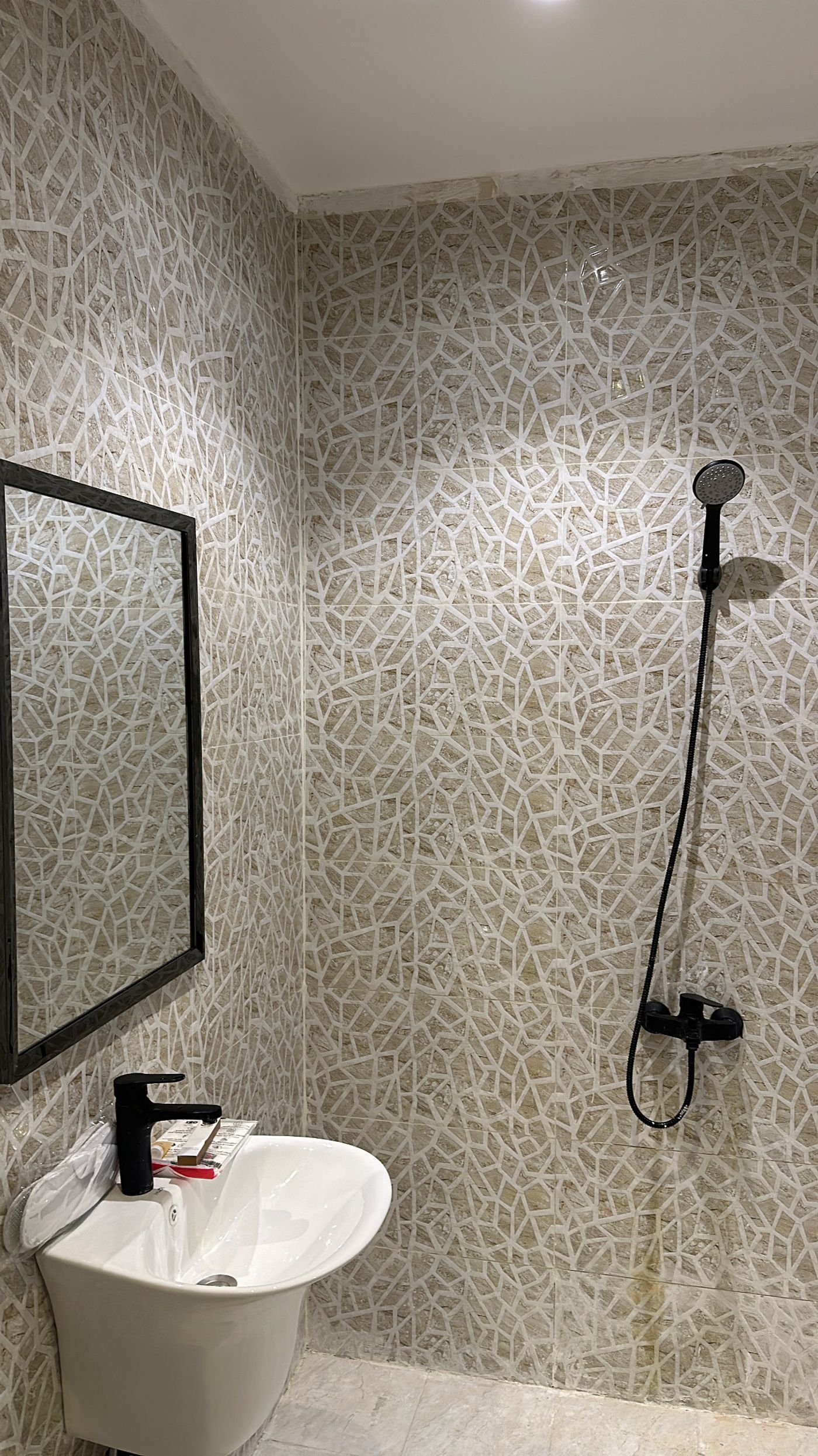 779qF33qhYc-gSanS19t79CMC-uG0qMr