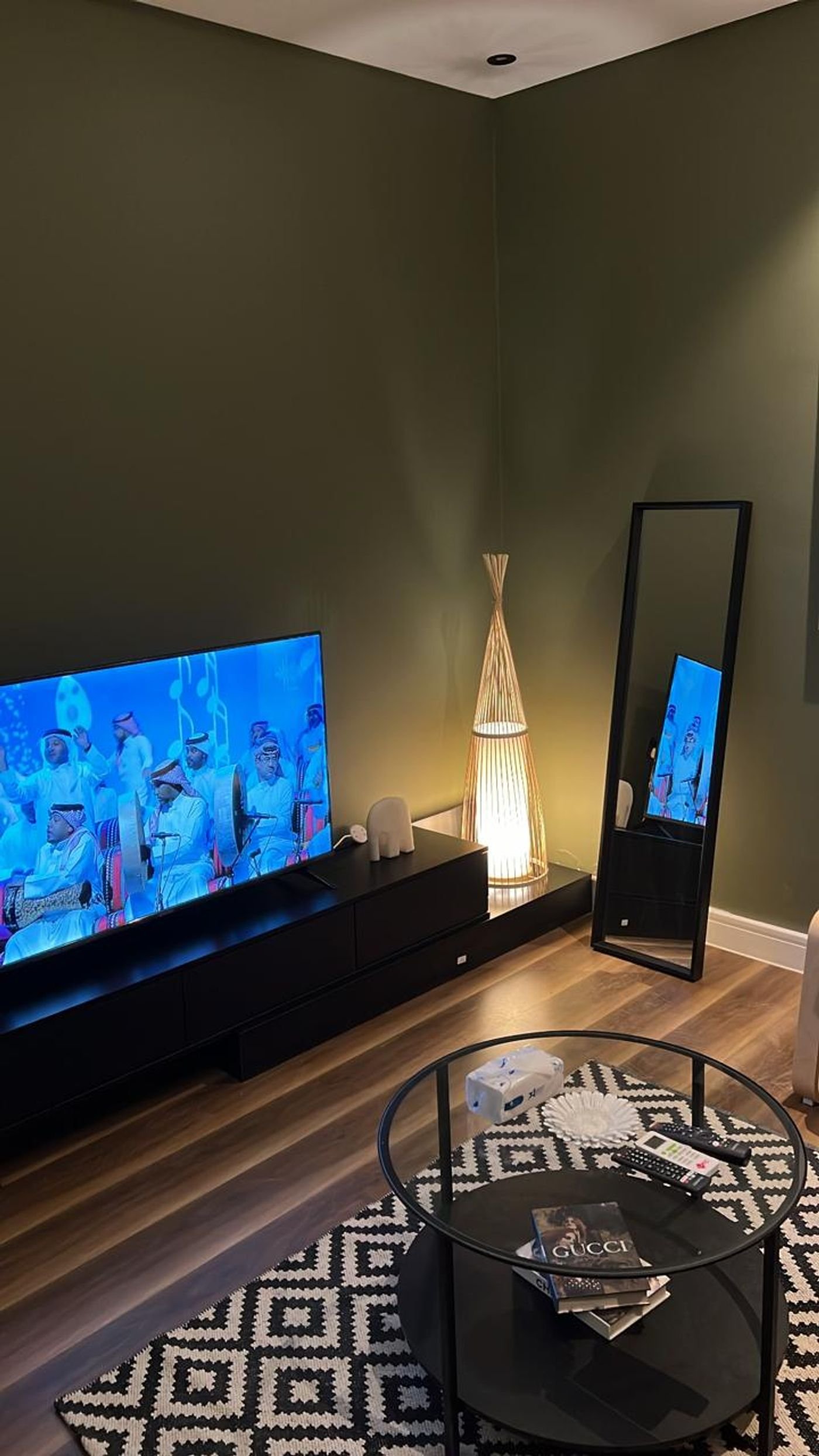 A1c7ov8vFaIYiEeyjnlQzfjp7rTO522b