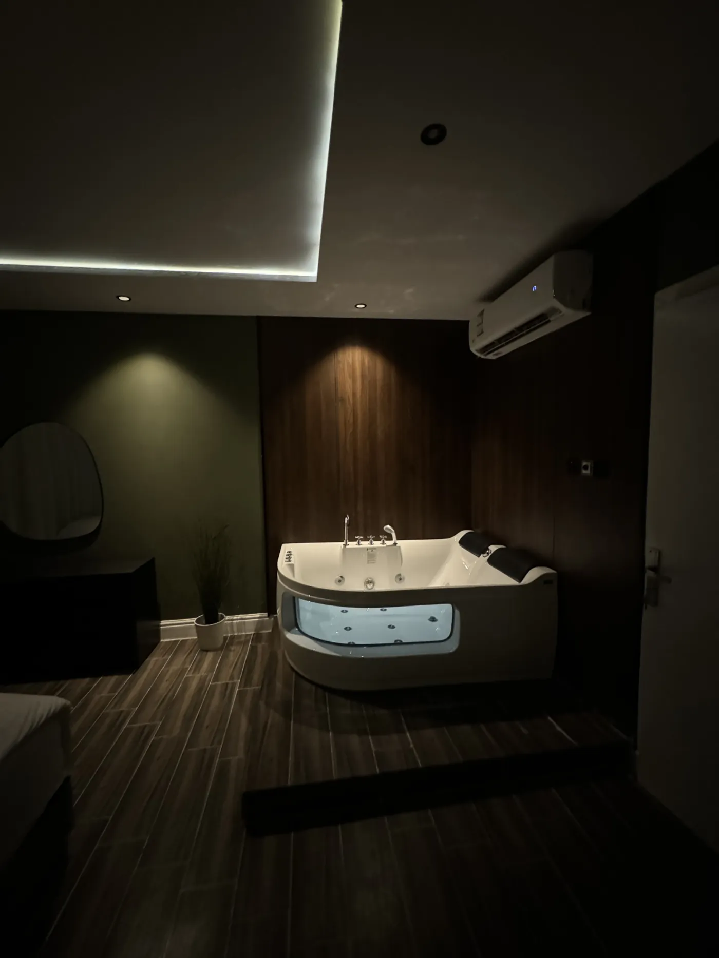 NTYnPhf-eXRplF_TPPijOwGGBOQvIjY9