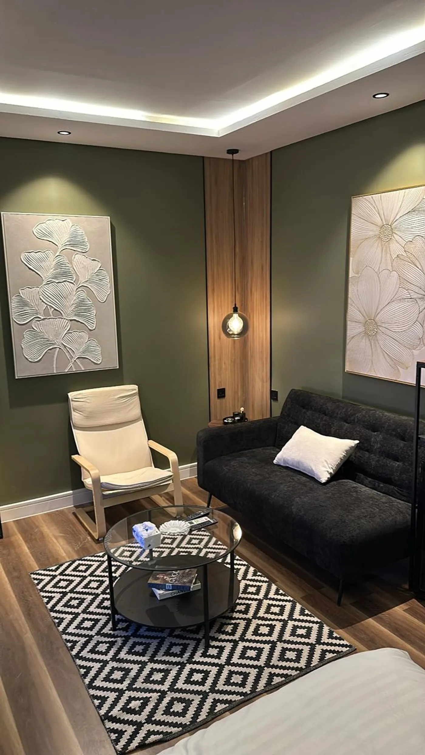 fh_Csis8Gb0HNMdNpsHiEduOp1Pkt9YK