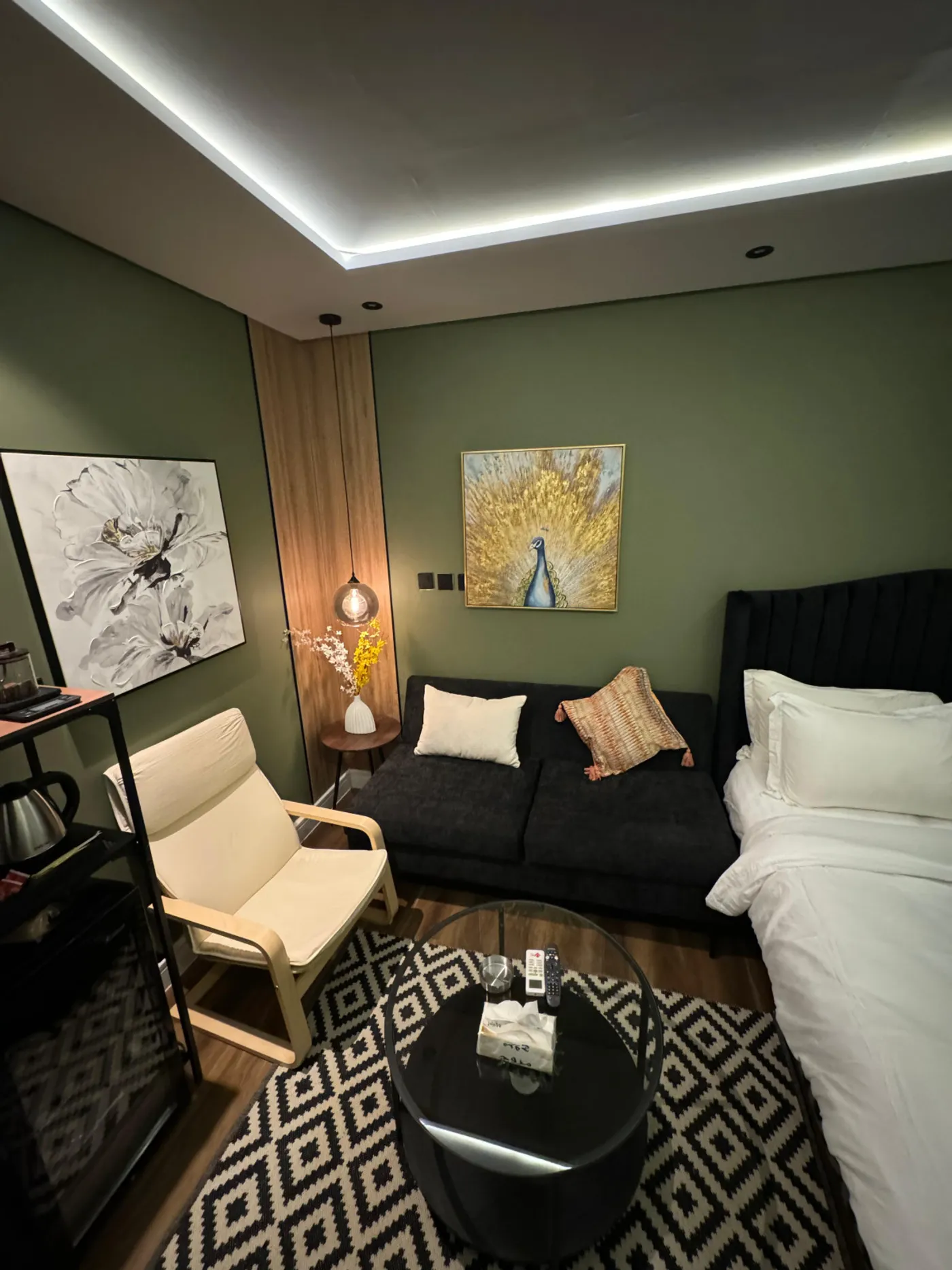 uWUqRy-Ydph80wkkfAotrHv5GMDcPSCH